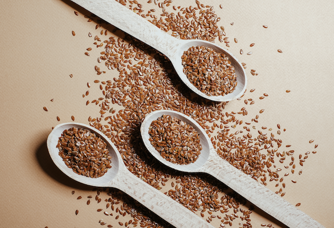 Seed cycling : des graines pour réguler votre cycle menstruel ?